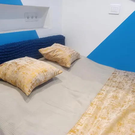Apartman Dla 2 Z Prywatnym Balkonem, Lazienka I Wejsciem